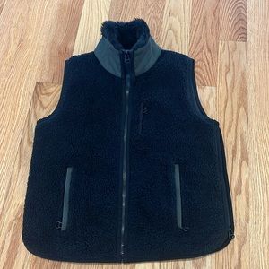 WOMENS size 0 (XS) James Perse y/osemite vest